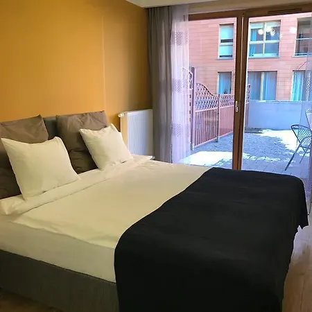 Apartment D&p *